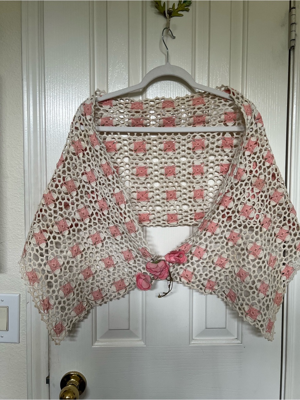 Vintage Cream Crochet Openwork Shrug with Pink Accents